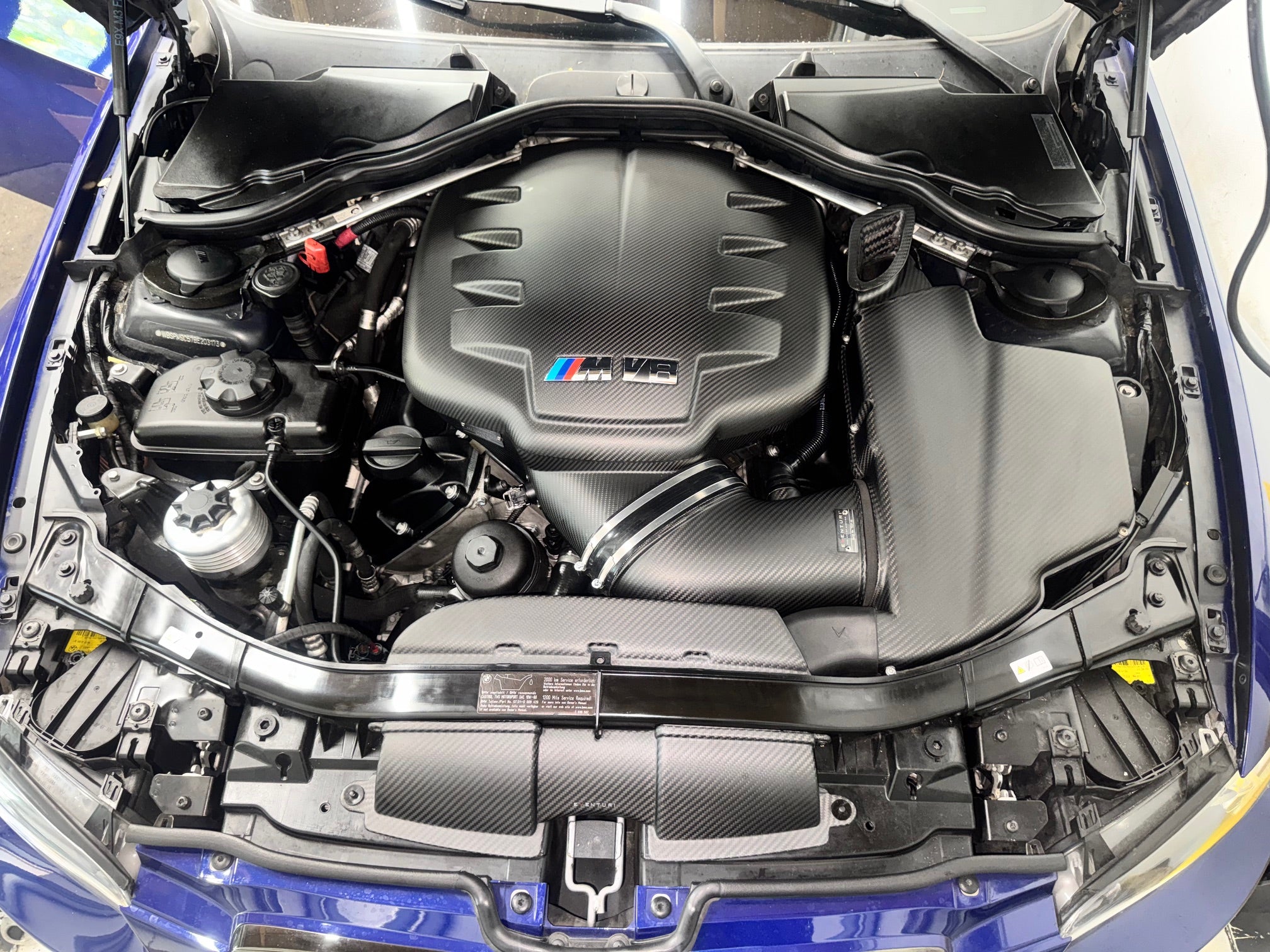 Eventuri BMW E9X M3 (S65) Black Carbon Inlet PLENUM ONLY - Matte